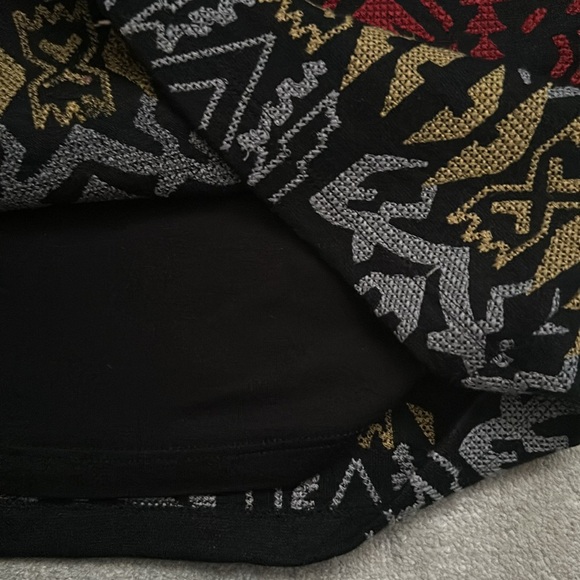 Embroidered Mini Skirt M - Picture 2 of 3